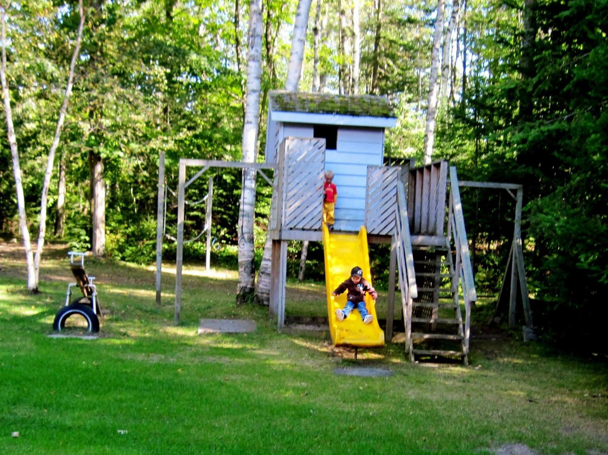 Sunny Birch Cottages Sauble Beach Eksteriør bilde