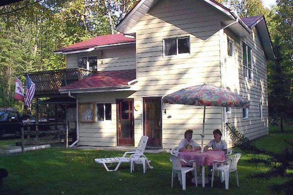 Sunny Birch Cottages Sauble Beach Eksteriør bilde